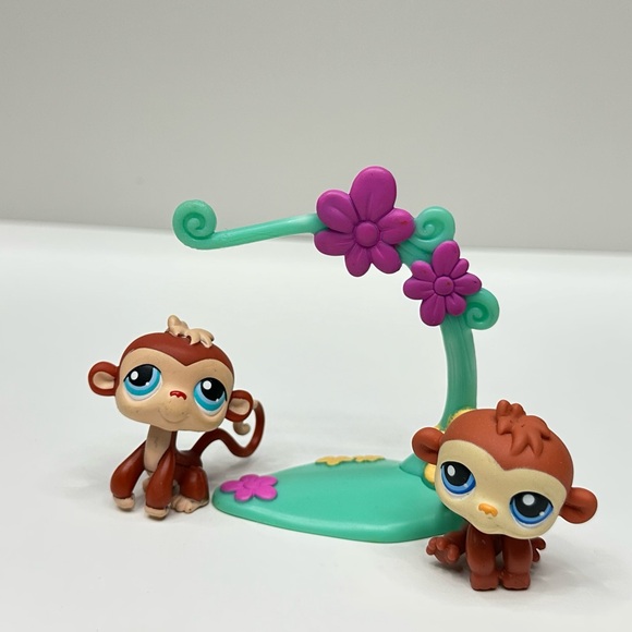 Littlest Pet Shop Other - Littlest Pet Shop Monkey set